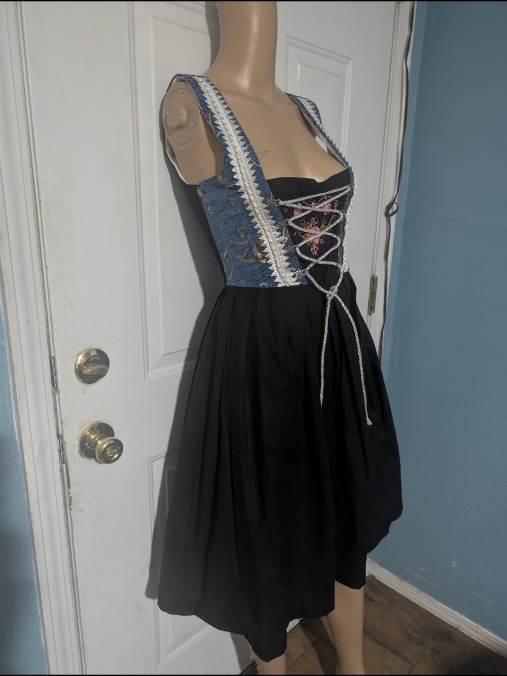 Edelnce Black Dirndl-Style Dress with Blue Embroidered Bodice - Picture 2 of 5